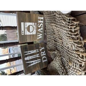 Set of 2 Wooden Laundry Signs - Wash & Dry